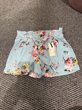 Jolt Women's High-Waist Floral Tie-Front Shorts in Light Blue